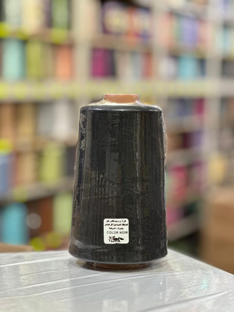 Fil à coudre 400g Noir Color